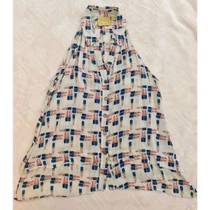 Anthropologie house brand Maeve top